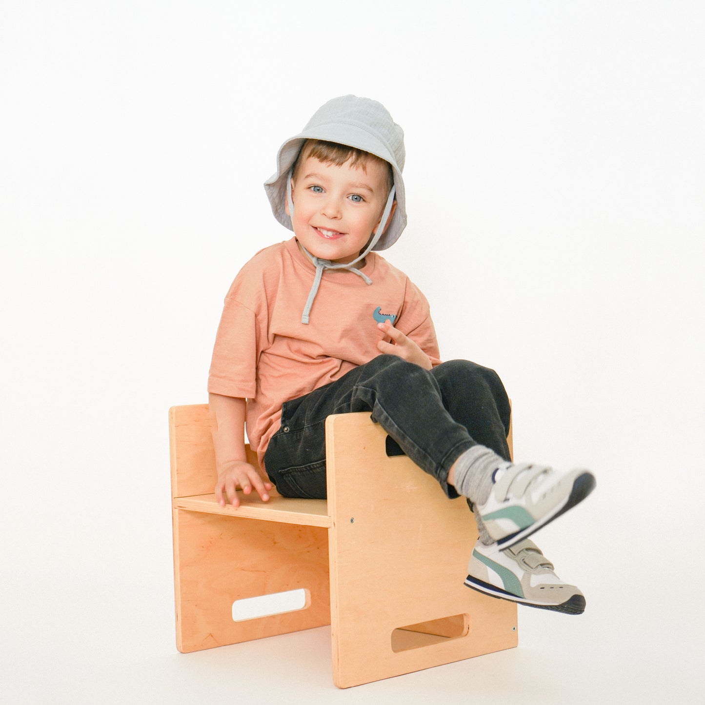 Sonnenhut aus Musselin mit Nackenschutz in Swedish Blue, UV-Schutz UPF 50+, Babys & Kinder Unisex